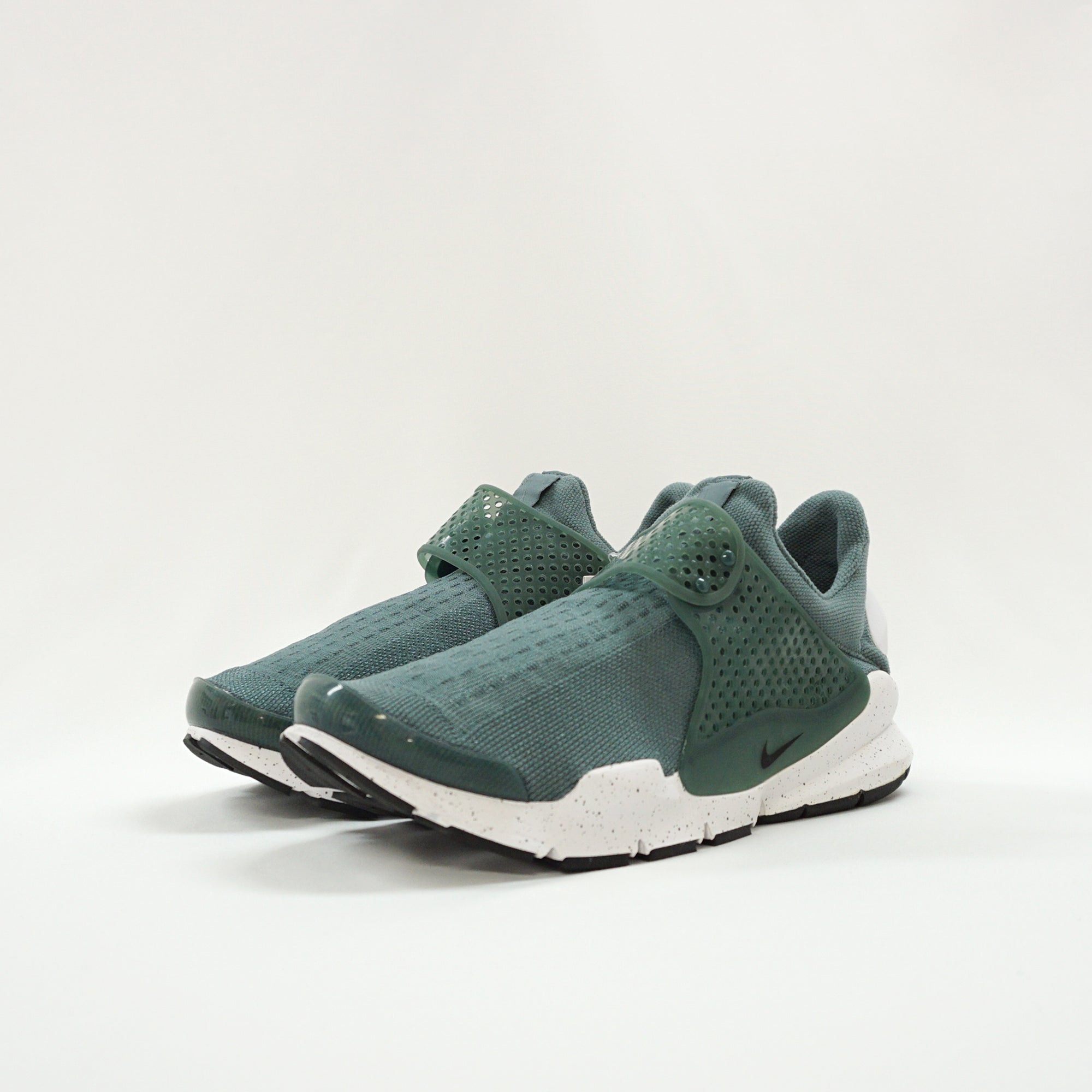 NIKE SOCK DART HASTA BLACK-WHITE 27cm