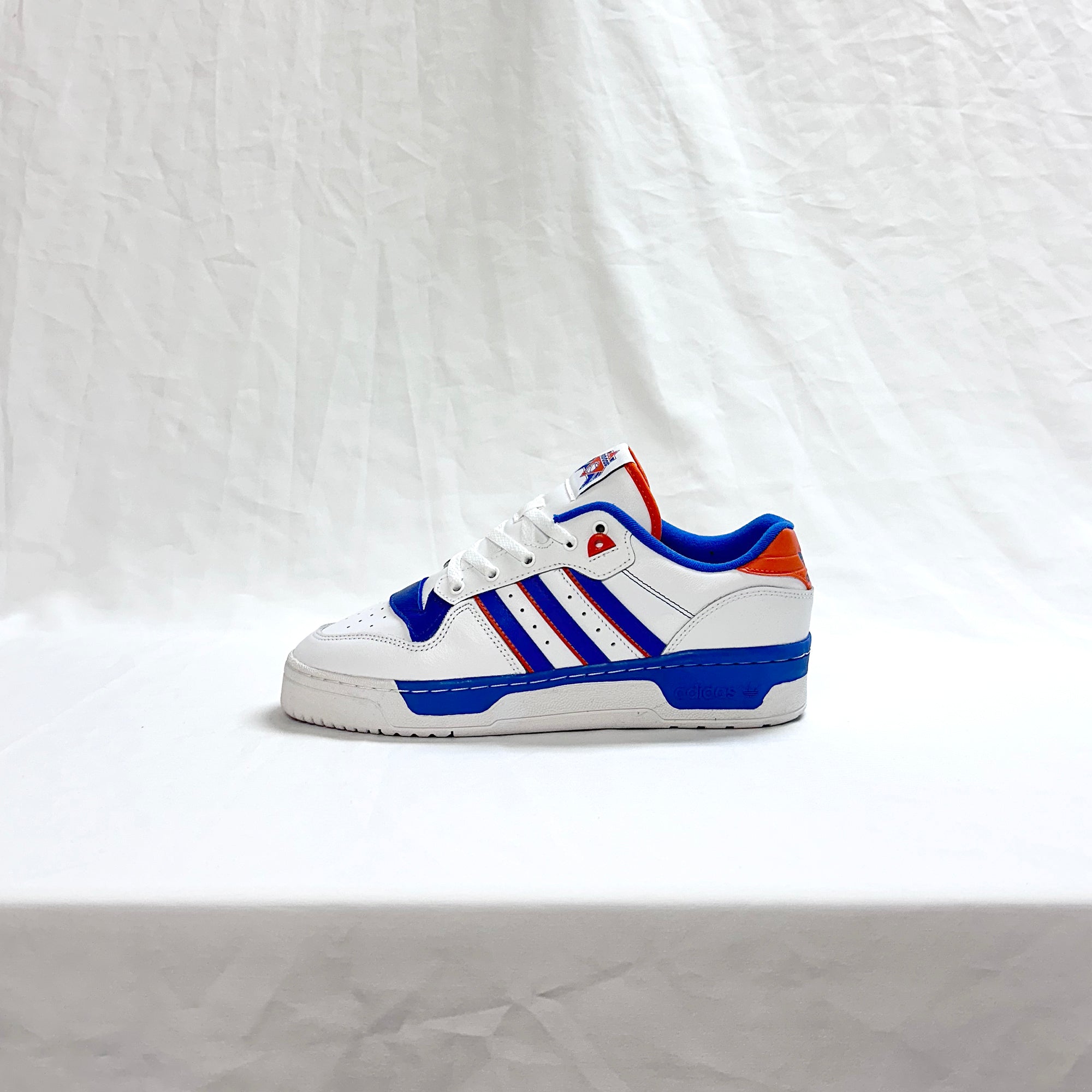 adidas ORIGINALS RIVALRY LOW WHIE BLUE ORANGE 28cm